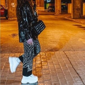 New Hot Lava Thumbprint Work Pants Black White